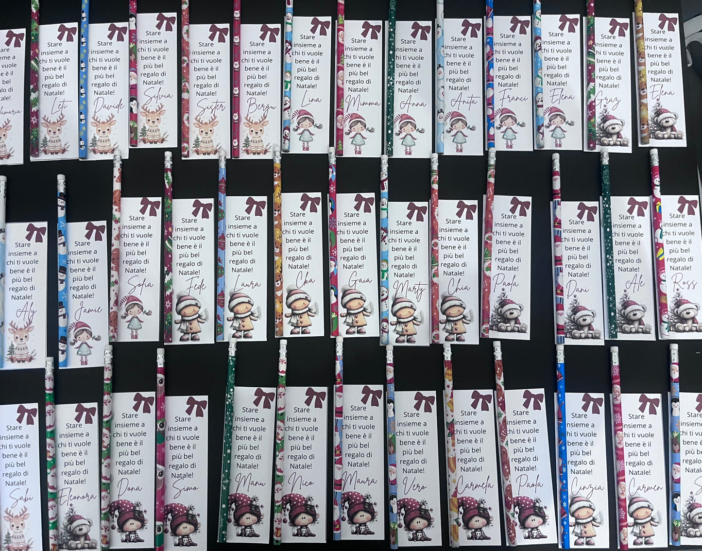 Segnaposti personalizzati con matita natalizia