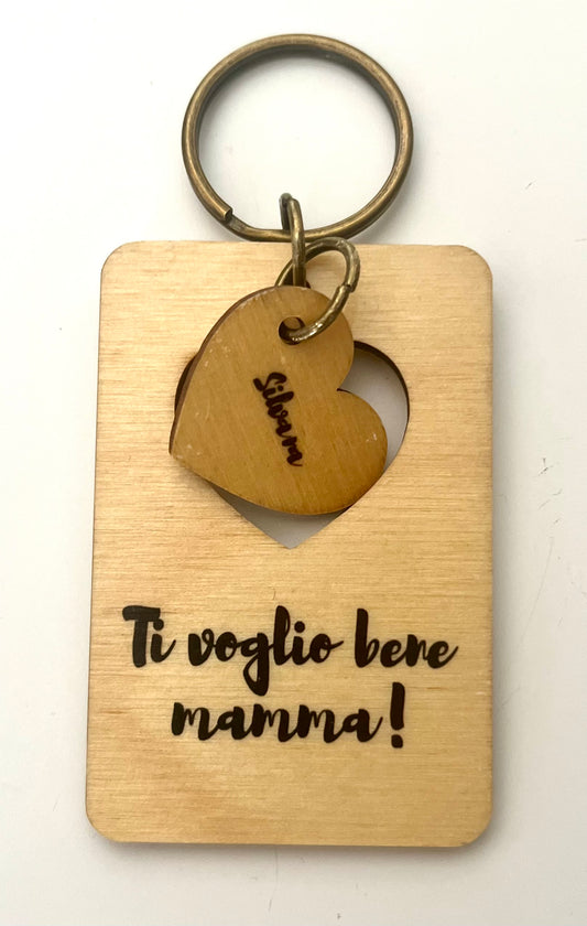 Portachiavi in legno con ciondolo